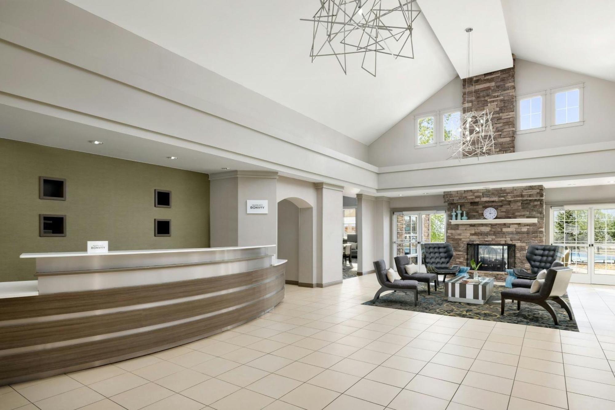 Residence Inn Des Moines West At Jordan Creek Town Center West Des Moines Exterior foto