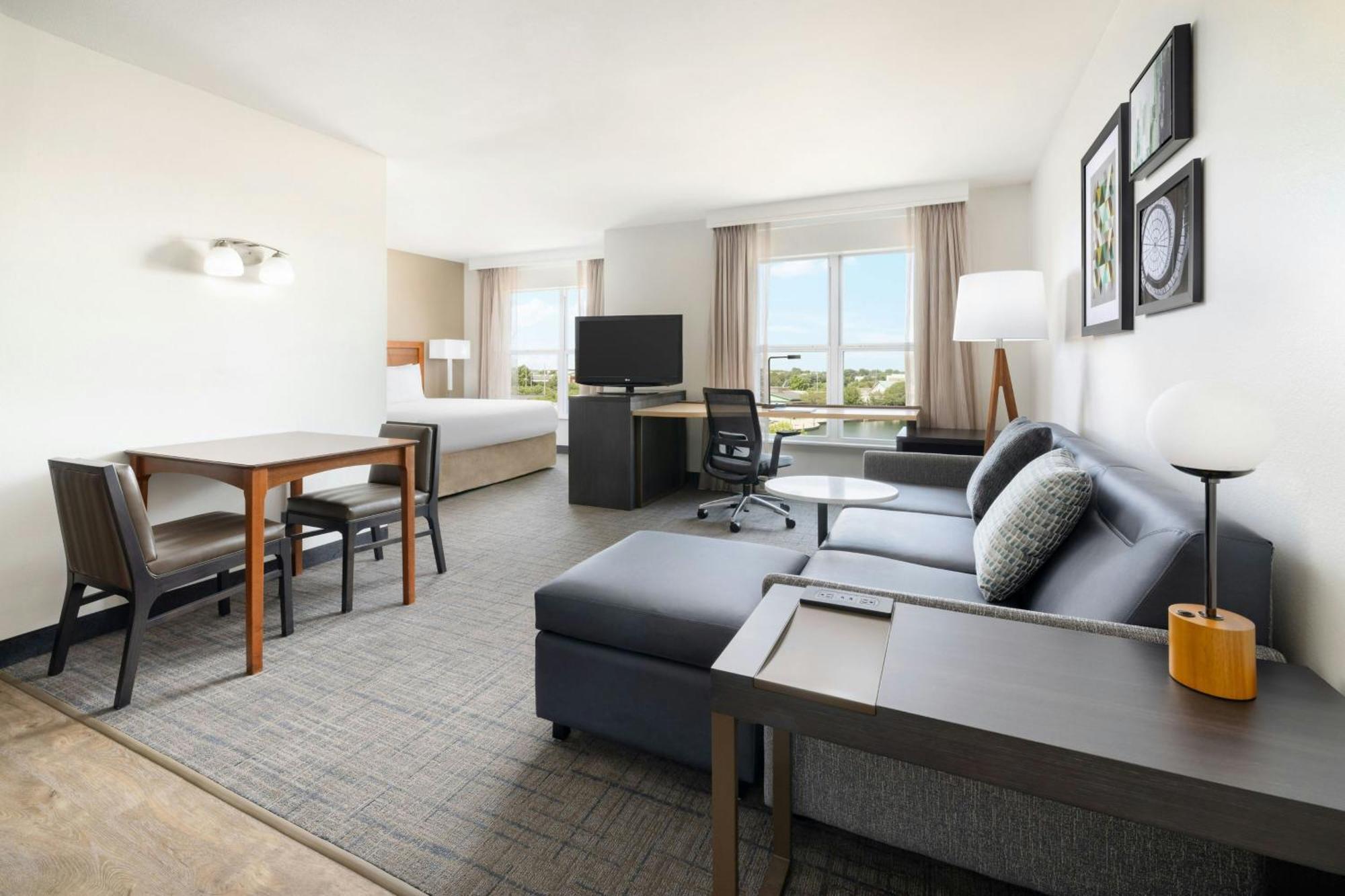 Residence Inn Des Moines West At Jordan Creek Town Center West Des Moines Exterior foto